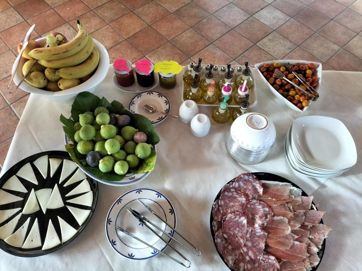 Agriturismo Bio Pian Dei Casali ซาตูร์เนีย ภายนอก รูปภาพ