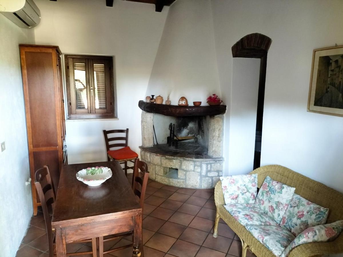 Agriturismo Bio Pian Dei Casali ซาตูร์เนีย ภายนอก รูปภาพ